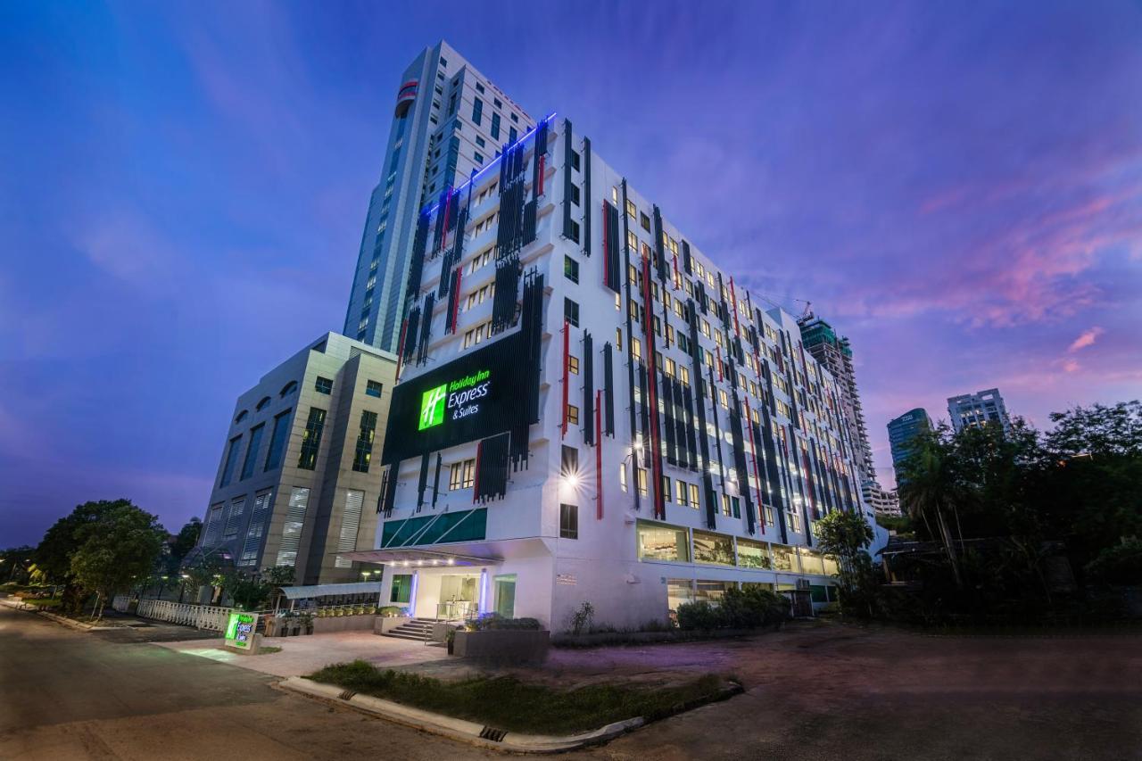 Holiday Inn Express & Suites Johor Bahru By Ihg Dış mekan fotoğraf