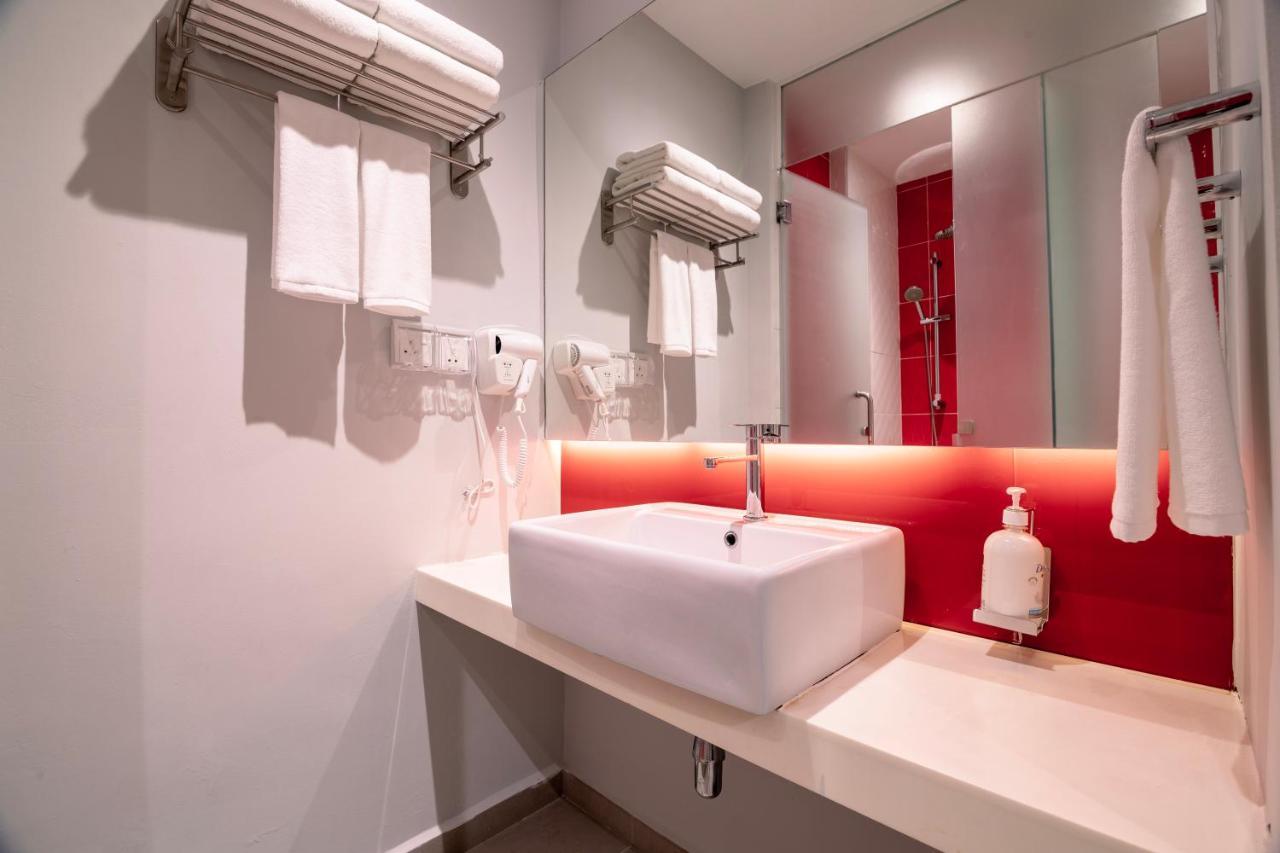 Holiday Inn Express & Suites Johor Bahru By Ihg Dış mekan fotoğraf