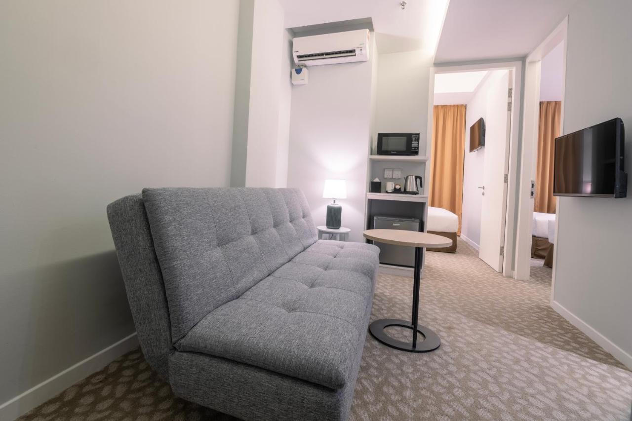 Holiday Inn Express & Suites Johor Bahru By Ihg Dış mekan fotoğraf