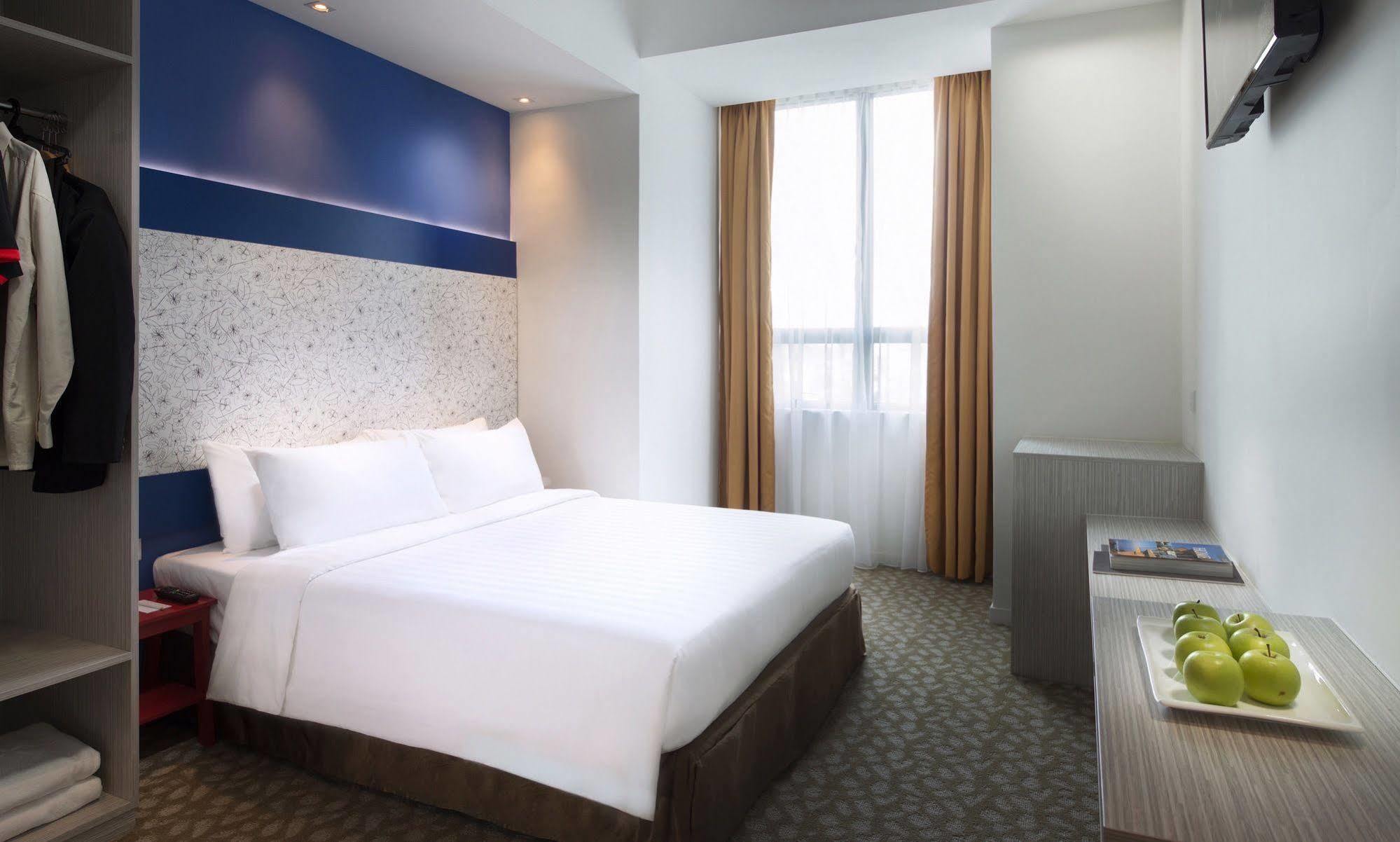 Holiday Inn Express & Suites Johor Bahru By Ihg Dış mekan fotoğraf